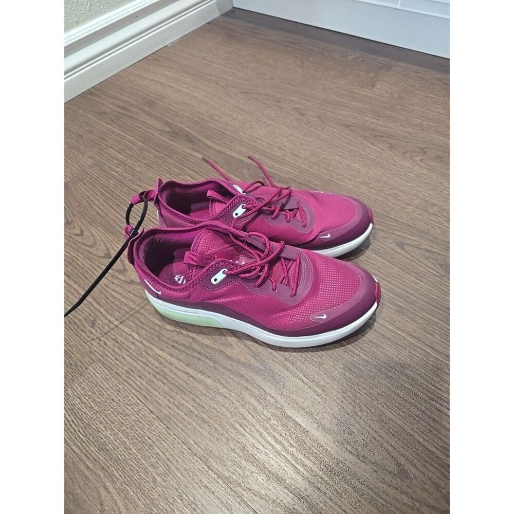 Nike Air Max Dia Womens Sz 9 Shoe - Sneaker Purple - AQ4312-600